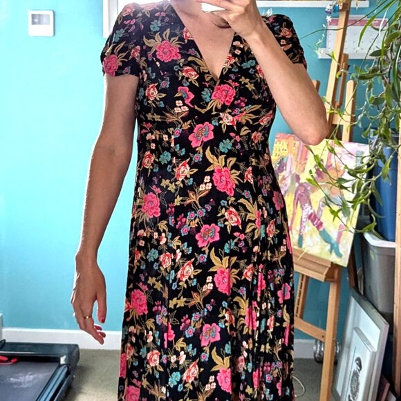 Stunning floral midi dress straight from California, 100% rayon, size M - Picture 4 of 13